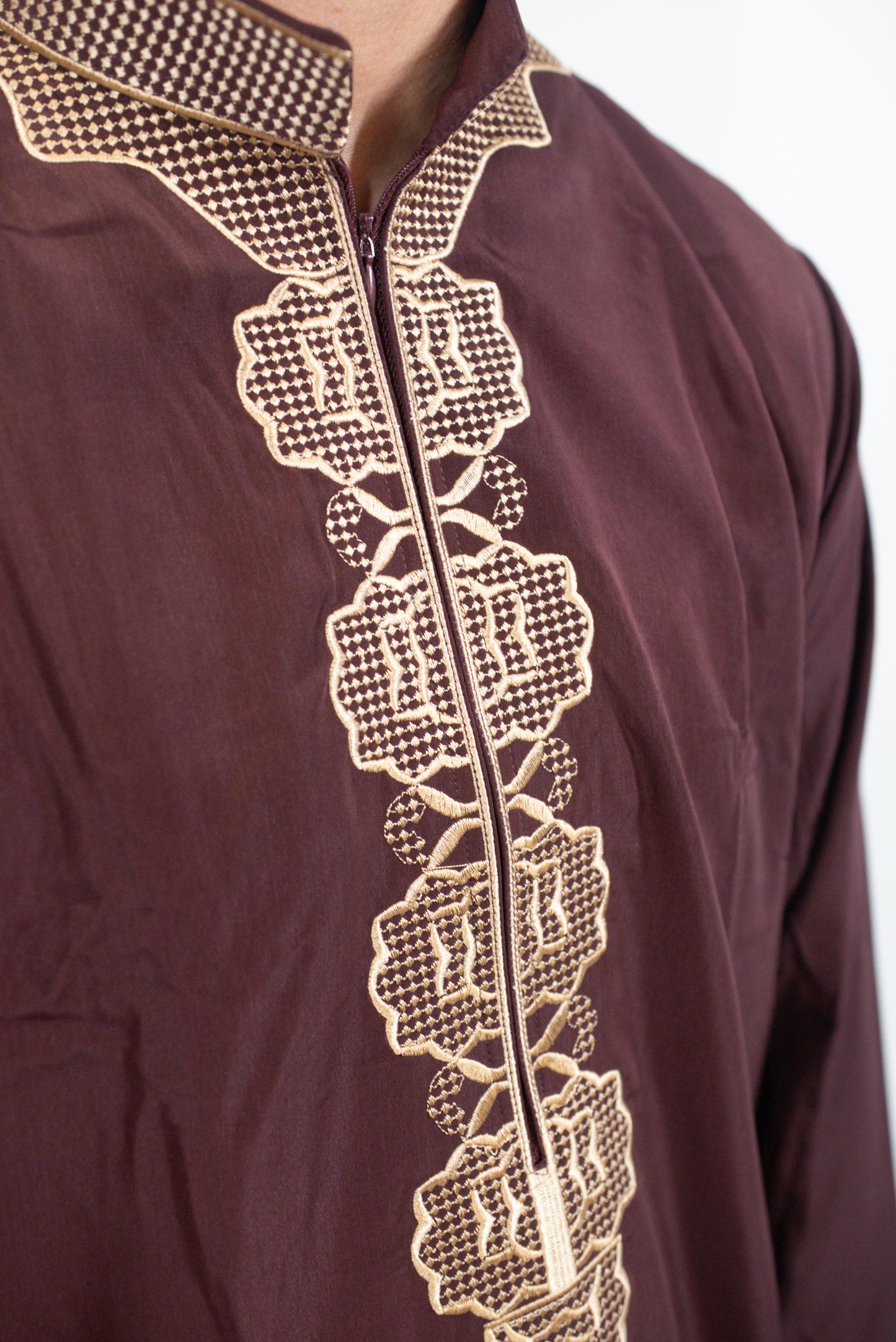 Qamis Arabic rouge bordeaux